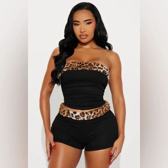Fashion Nova Pants - Love The Chase Faux Fur Trim Short Set - Black